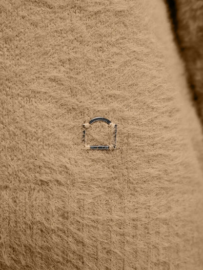 ESSENTIAL FURRY KNIT SWEATER - BEIGE