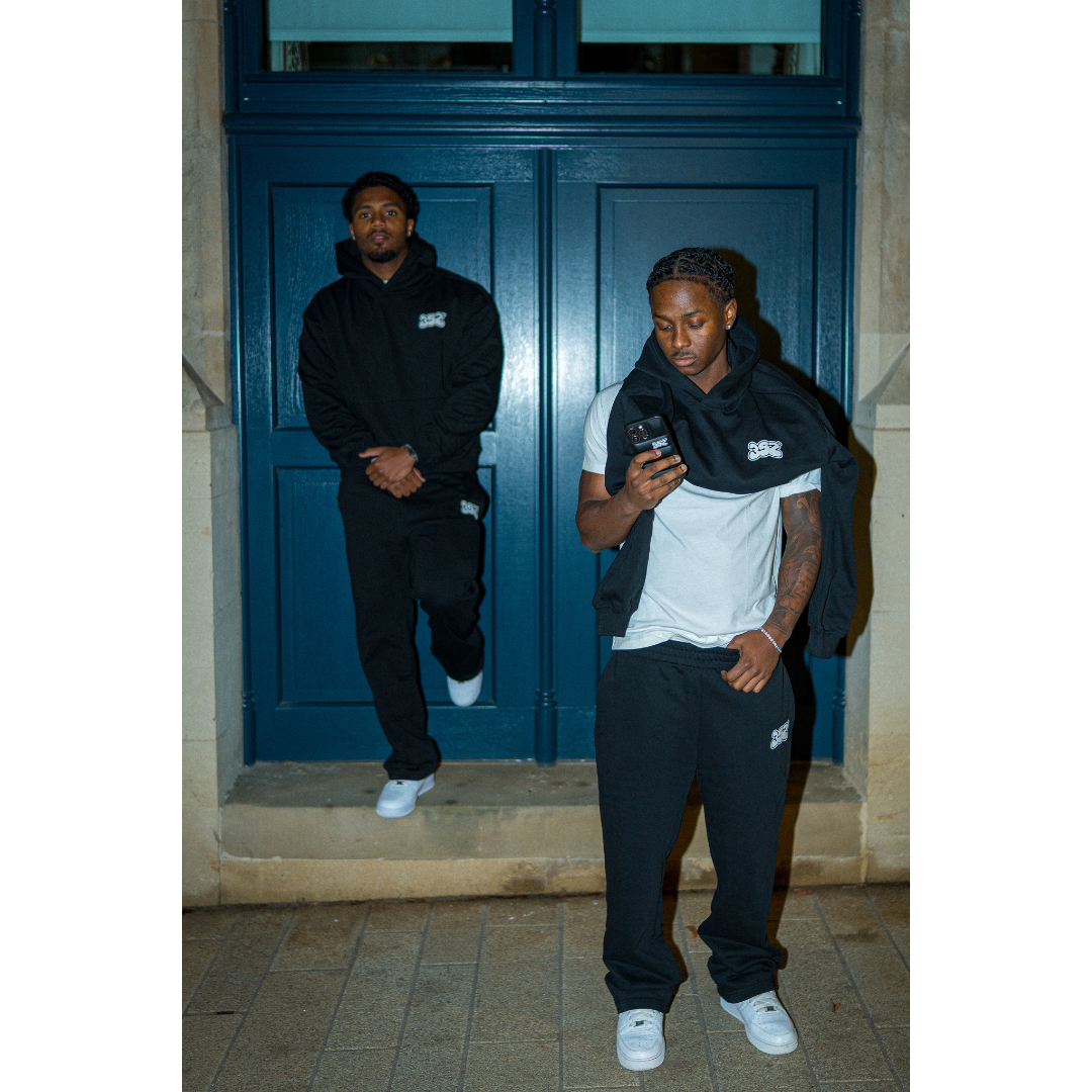 352 BLACK SWEATPANTS