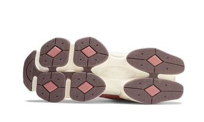 New Balance 9060 Sea Salt Cherry Blossom - U9060TRU