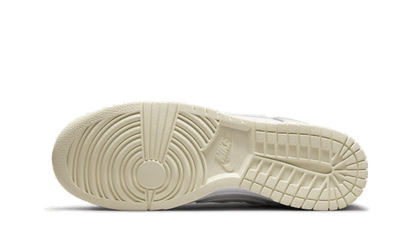 Nike Nike Dunk Low Coconut Milk - DJ6188-100