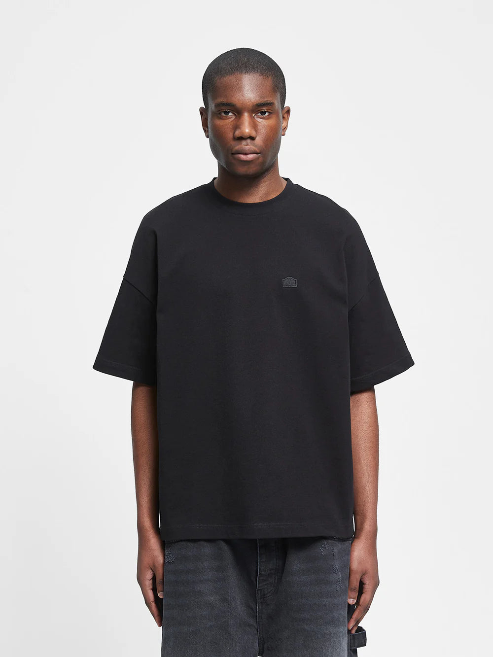 SIGNE T-SHIRT - BLACK - RETERSTB