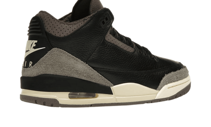 Air Jordan 3 Retro OG SP A Ma Maniére Black Violet Ore - FZ4811-001