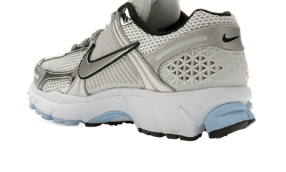 Nike Zoom Vomero 5 Metallic Silver Blue Tint - HF1877-100