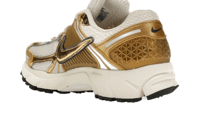 Nike Zoom Vomero 5 Metallic Gold - HF7723-001